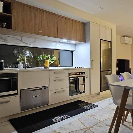 2-Bedroom Ensuite, Close To City, Comfortable, Accessible With Own Parking Christchurch Zewnętrze zdjęcie