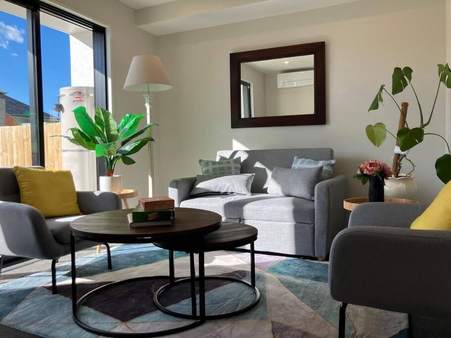 2-Bedroom Ensuite, Close To City, Comfortable, Accessible With Own Parking Christchurch Zewnętrze zdjęcie