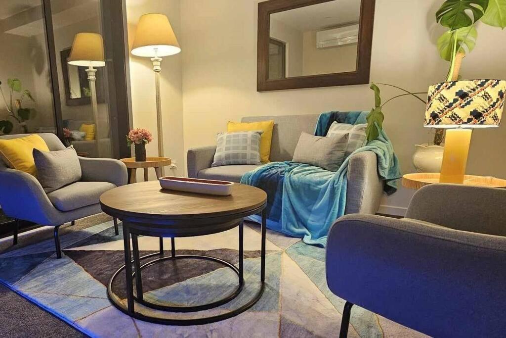 2-Bedroom Ensuite, Close To City, Comfortable, Accessible With Own Parking Christchurch Zewnętrze zdjęcie